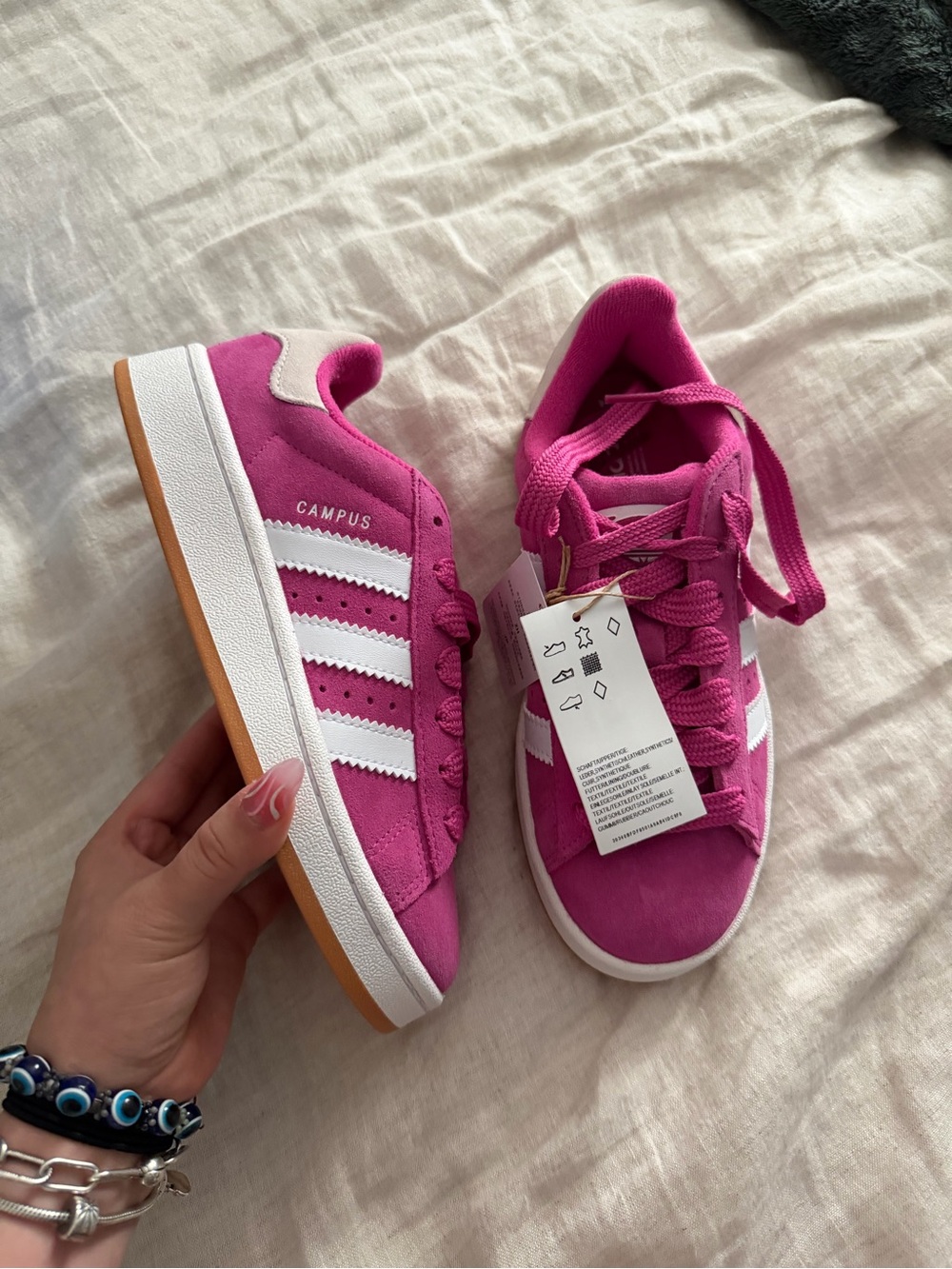 NEW Adidas Campus 00’s Women's Sneakers in Magenta Pink